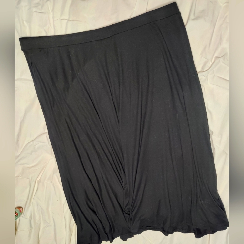 Rebdolls Midi Jersey Swing Pull-On Skirt with Pockets, black, 4x